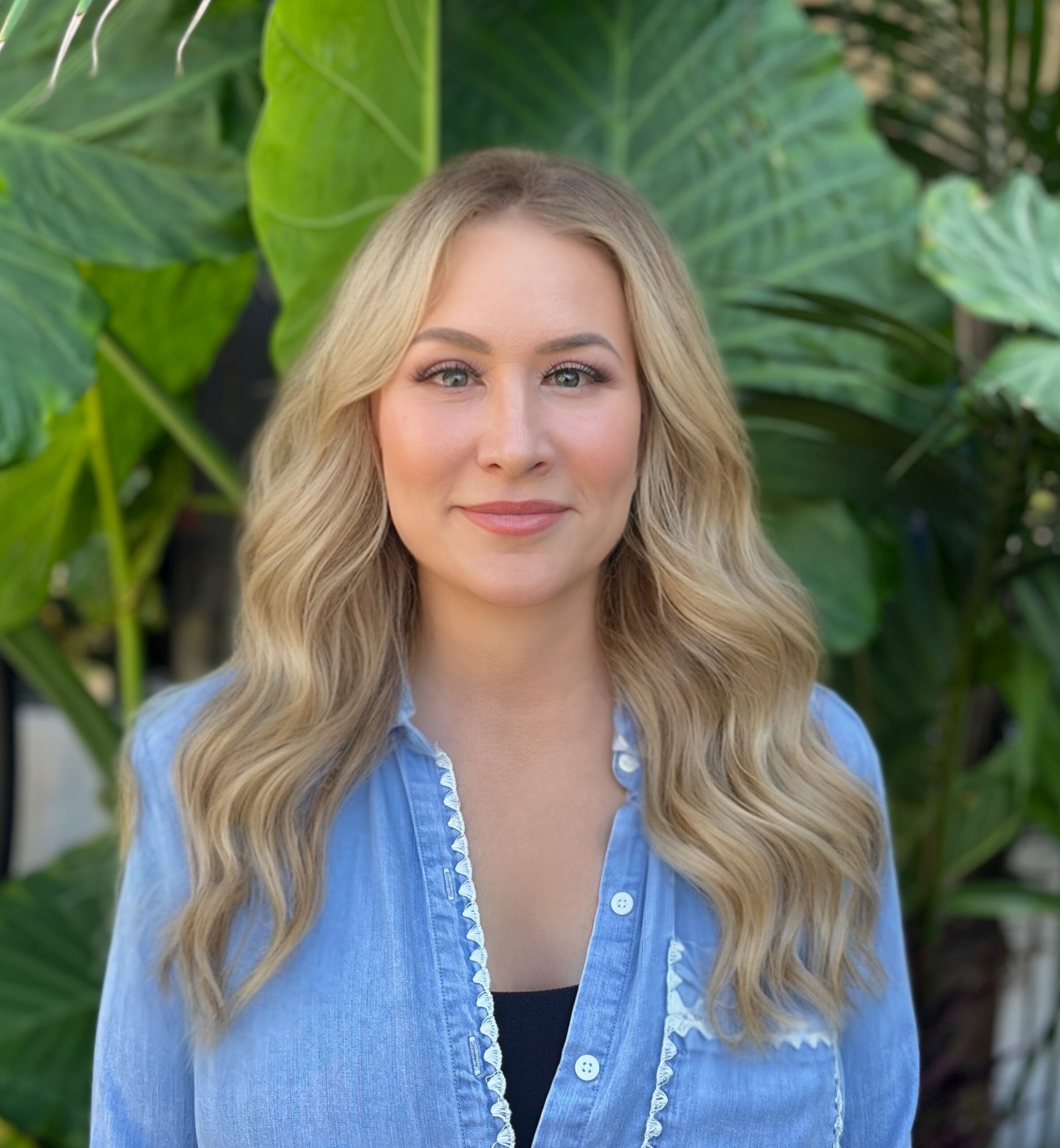 Renee Headshot 2025 (1)